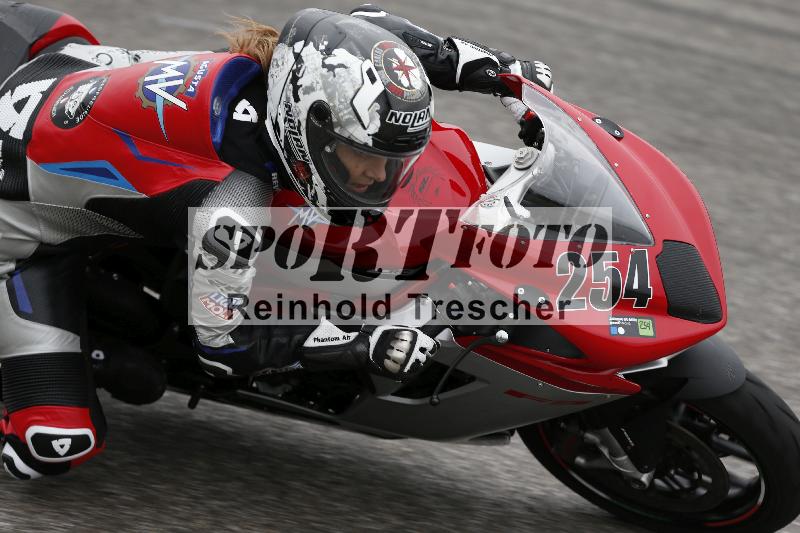 /Archiv-2025/08 20.04.2025 Speer Racing ADR/Gruppe gruen/254